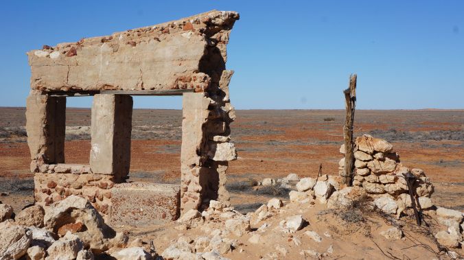 Ruined of the Mulka Store, photographed by Lynn Buckler Walsh in 2013.